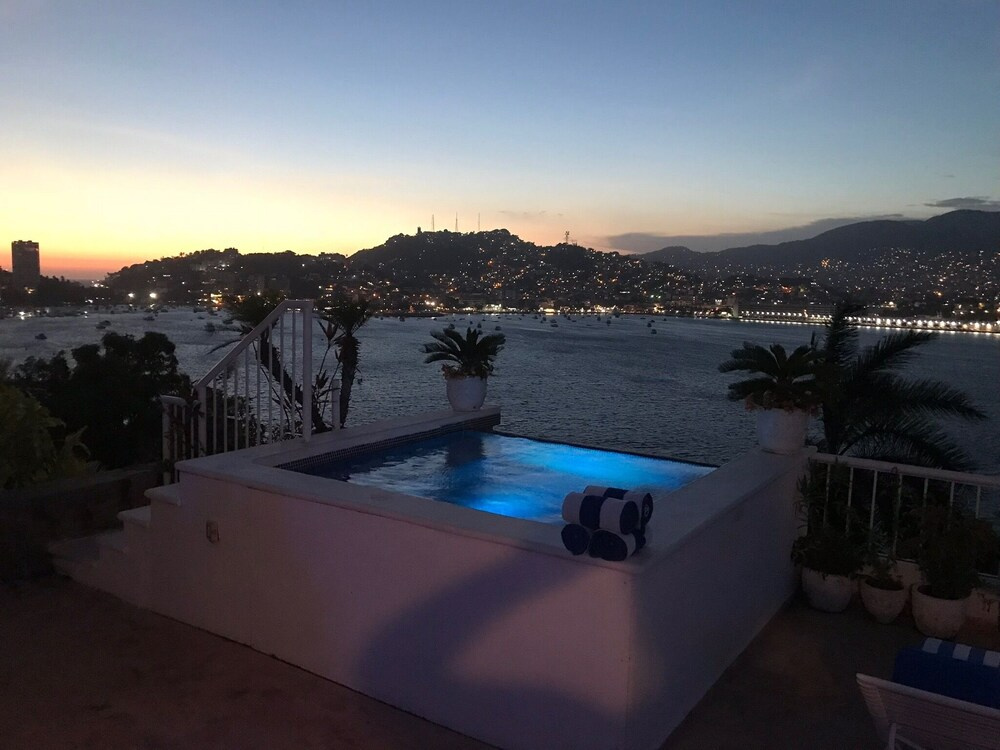 Hotel photo 30