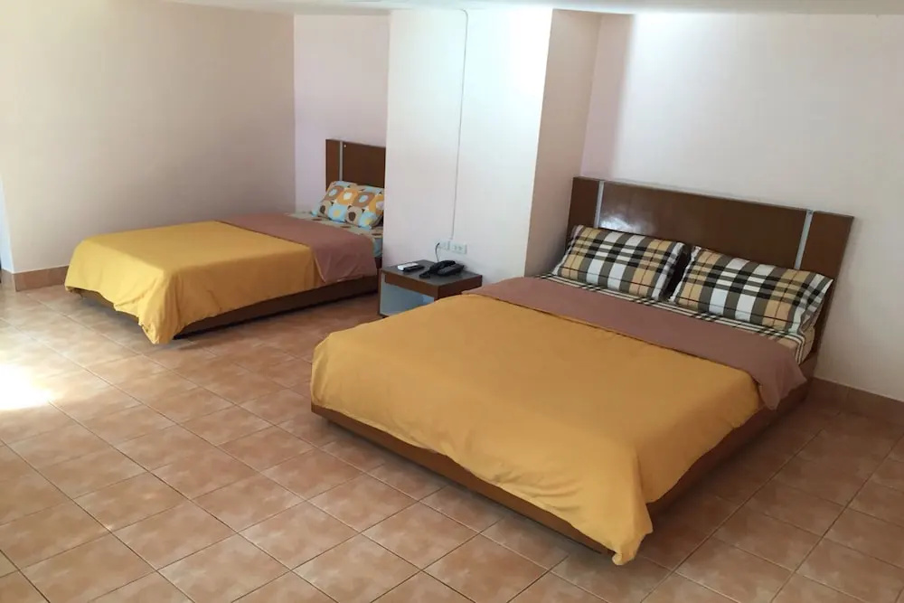 Standard Triple room with balcony
