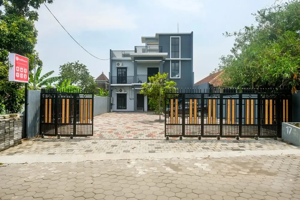 Reddoorz @ Griya Athaya Maguwoharjo Yogyakarta