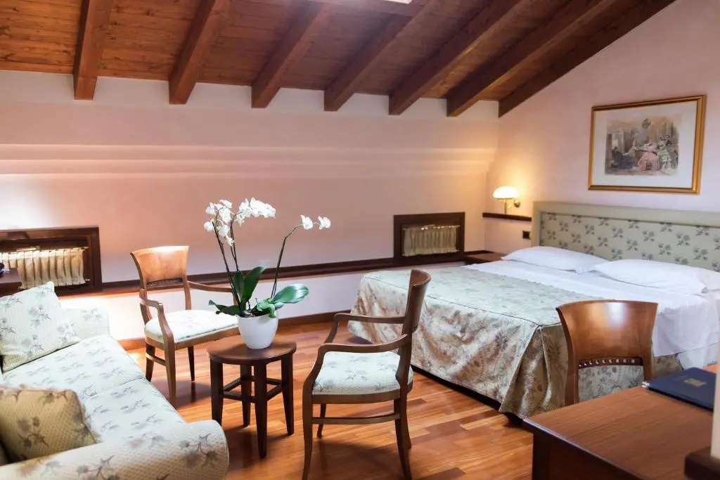 Phi Hotel dei Medaglioni - Chambres