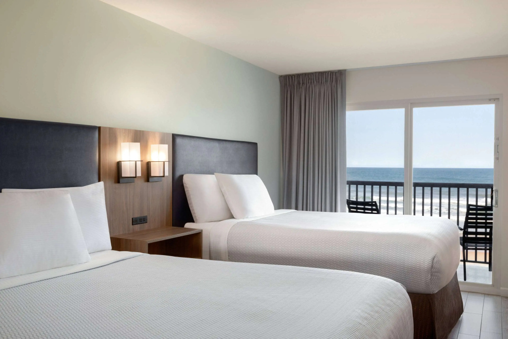La Quinta Inn & Suites by Wyndham Oceanfront Daytona Beach - Général