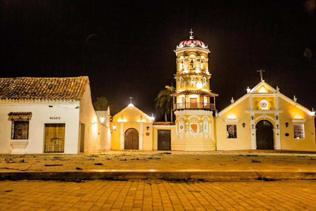 La Casa Amarilla