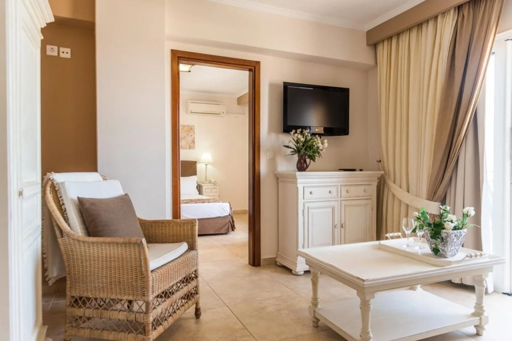 Astron Princess — фото 6