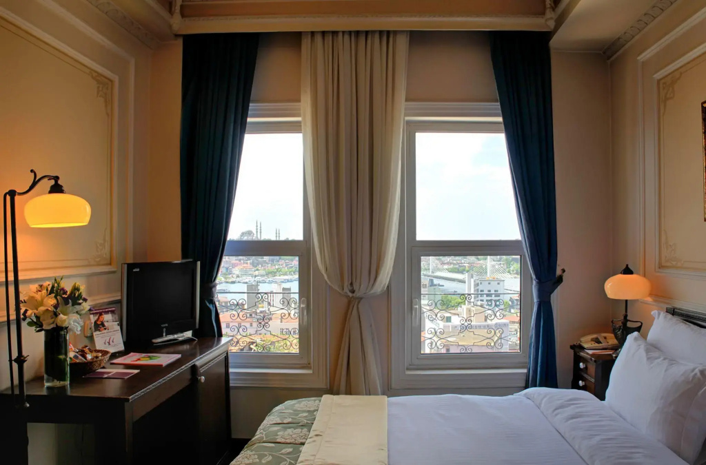 Отель Anemon Koleksiyon Galata Otel в Стамбуле