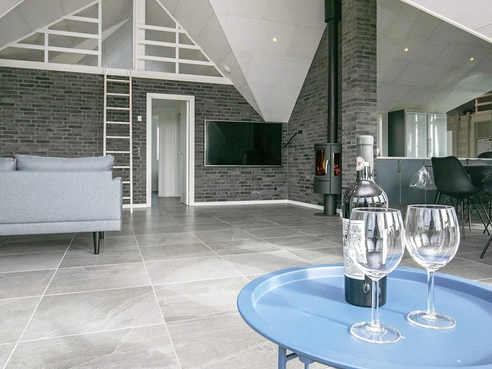 Spacious Cottage in Ringkobing Jutland With Swimming Pool - фото 21