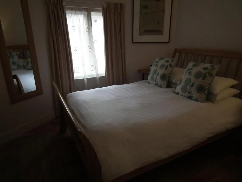 Economy room