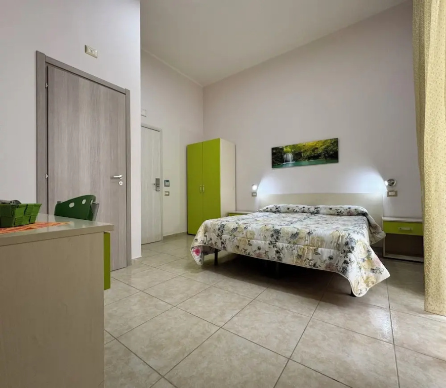 Standard Double room with balcony and with city view (full double bed)