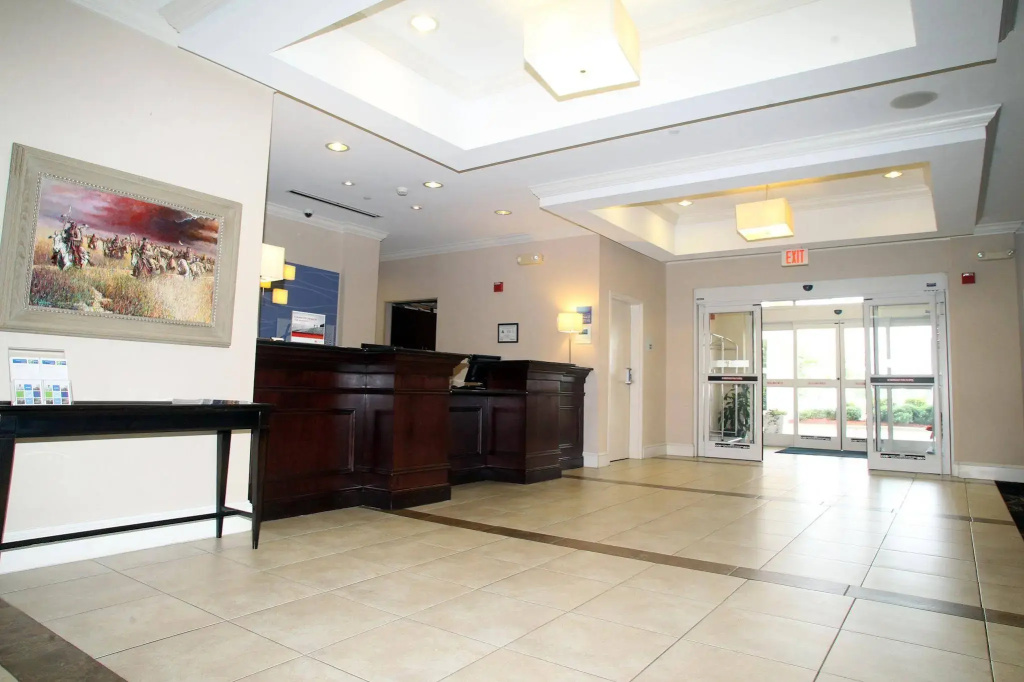 Holiday Inn Express Pembroke by IHG - Général