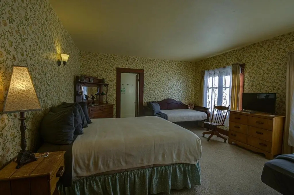 Standard Double room (twin beds)
