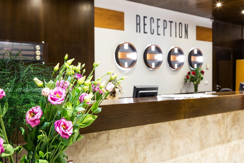 Lobby & Reception