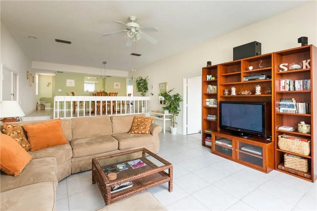 Our at the Beach 222 2 Br condo by RedAwning