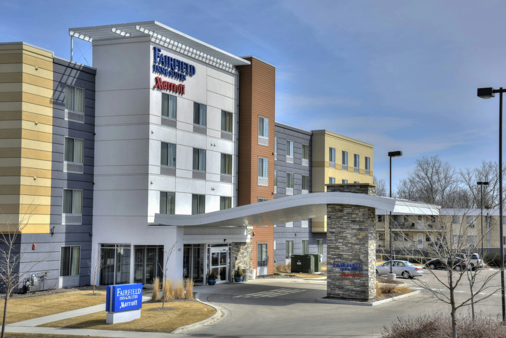 Fairfield Inn & Suites Rochester Mayo Clinic Area/St. Marys