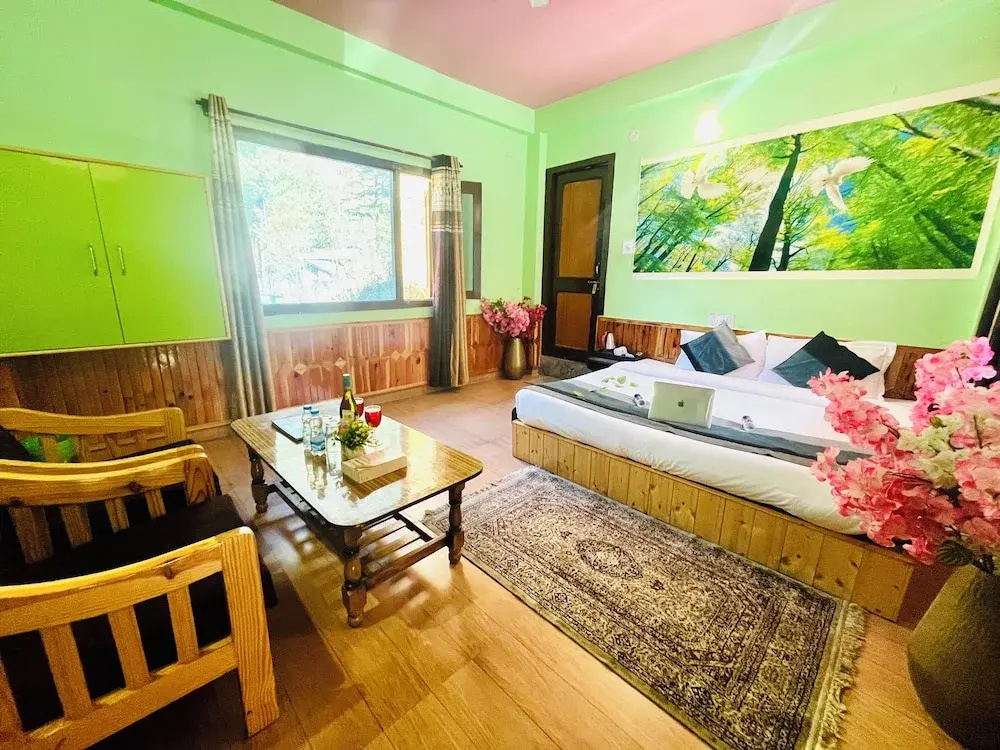 Premier room