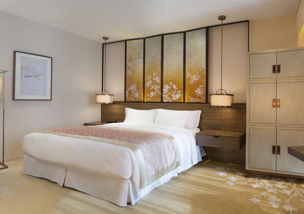 Twelve at Hengshan, a Luxury Collection Hotel, Shanghai by null