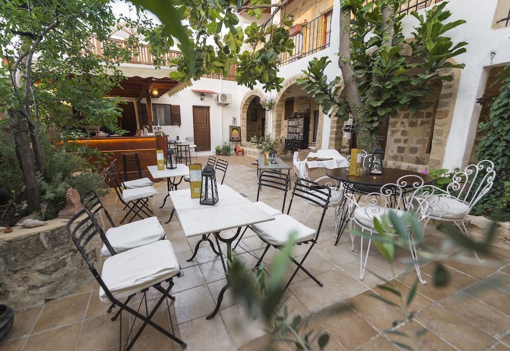 Hotel Kristina´s Rooms Restaurant by null