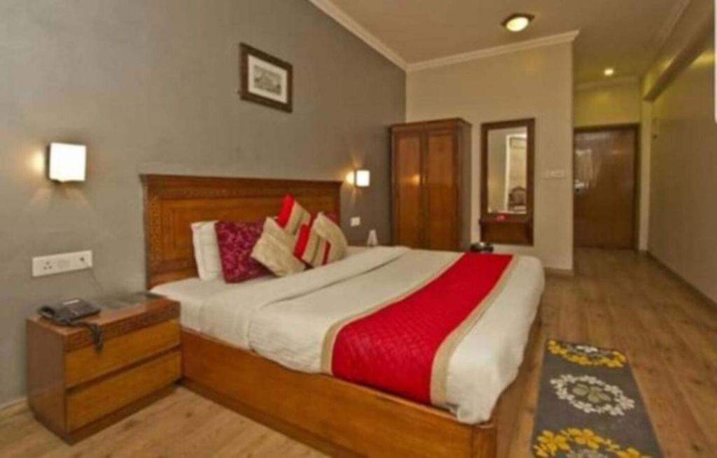 Hotel photo 12