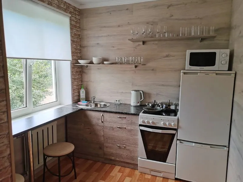 Апартаменты с 3 комнатами в Сутки как дома