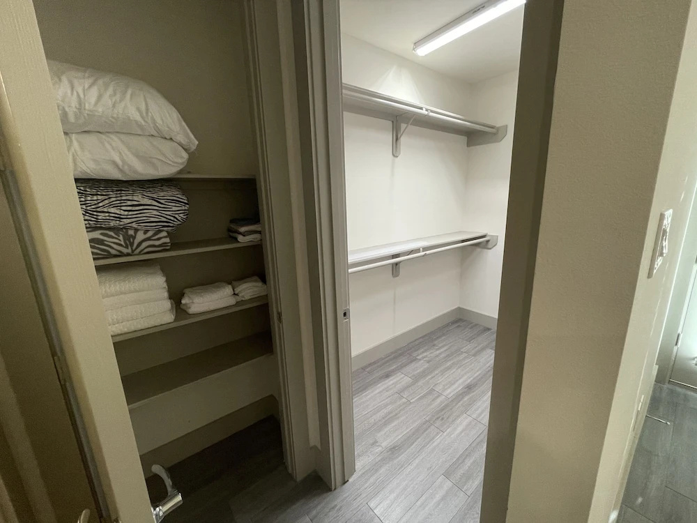Midtown Loft — 3