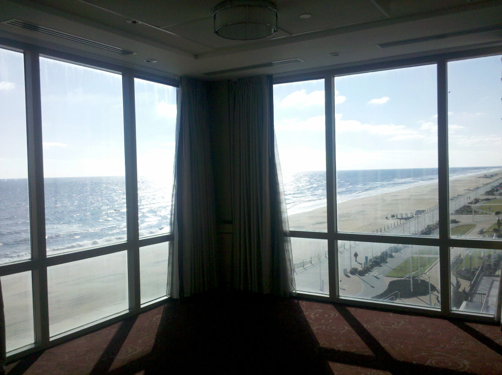 Holiday Inn & Suites Virginia Beach North Beach by IHG - Général