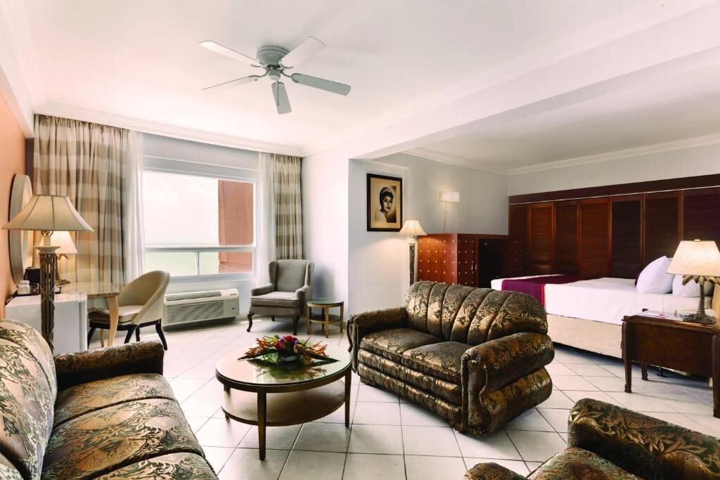 Ramada by Wyndham Princess Belize City by null