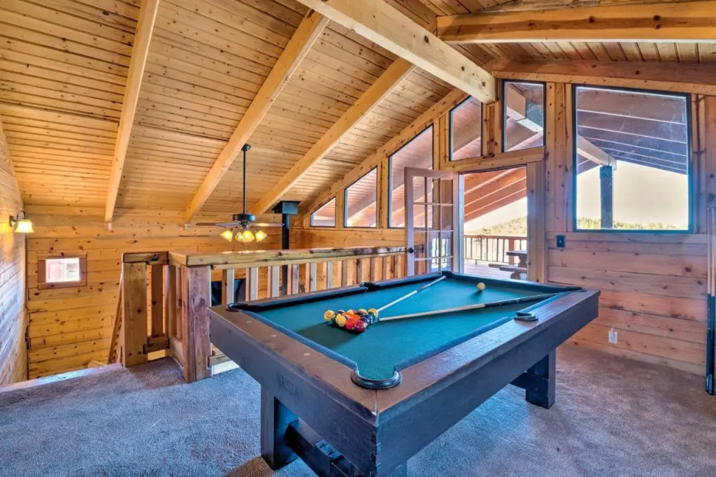 Pet-friendly Cloudcroft Cabin: Walk to Shop, Food - фото 6