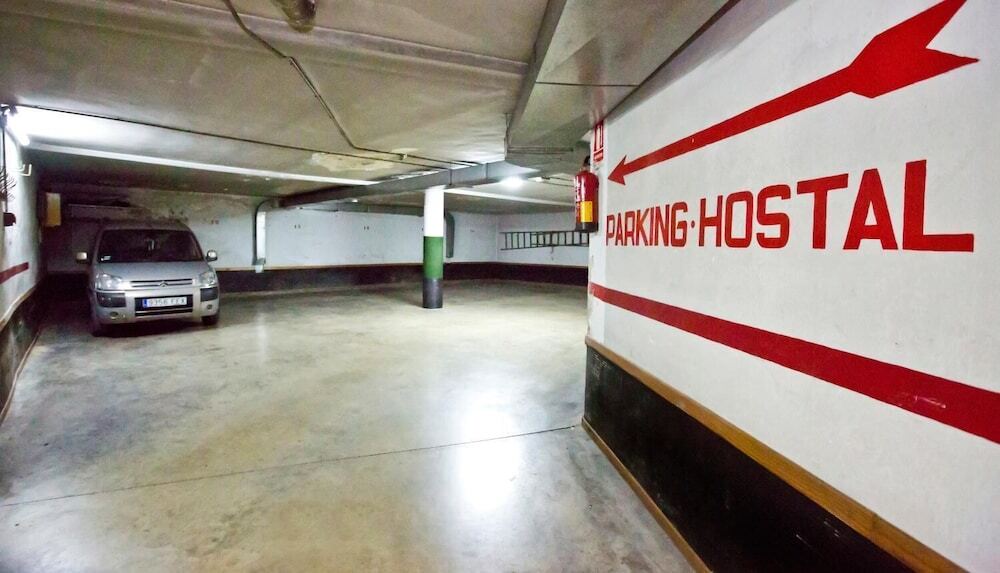 Hostal Lizana 2 by null