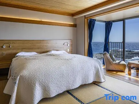 Standard room with ocean view