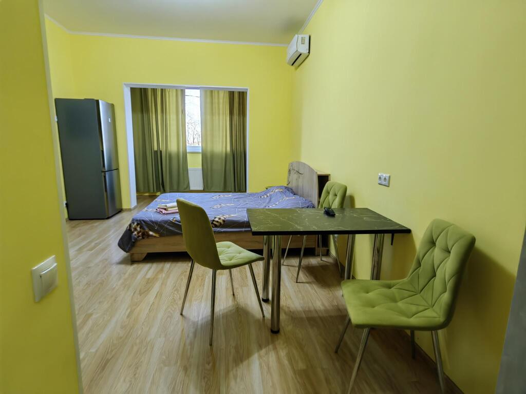 Двухместная студия c 1 комнатой двуспальная кровать в Home Hotel