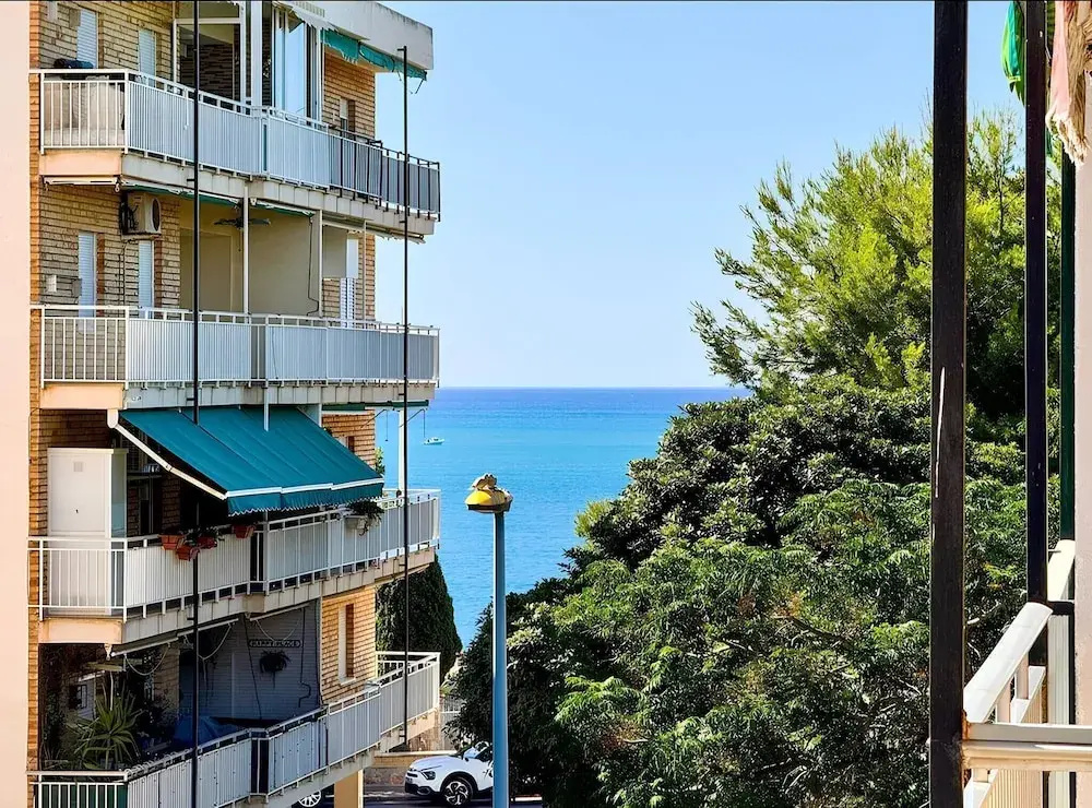 Large Apartment for 6 People on the Seaside