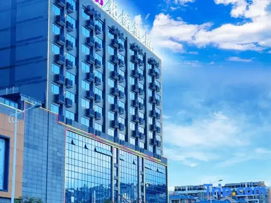 Flower Season Hotel