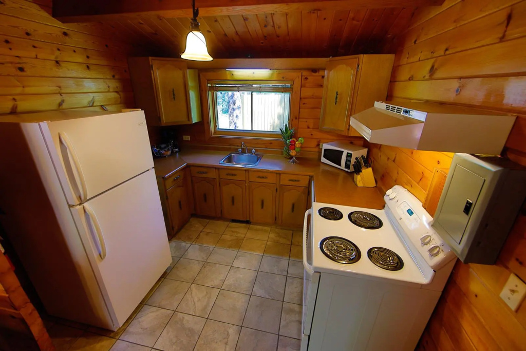 2 Bedrooms Chalet