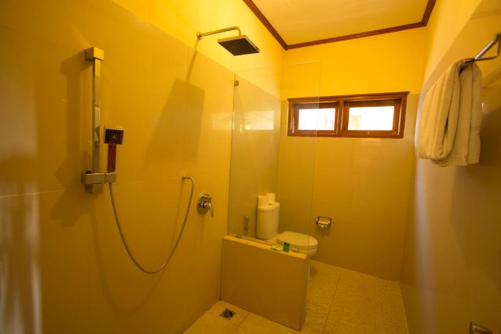 Arya Amed Beach Resort
