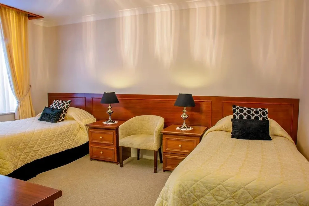 The Revelstoke Hotel - Chambres