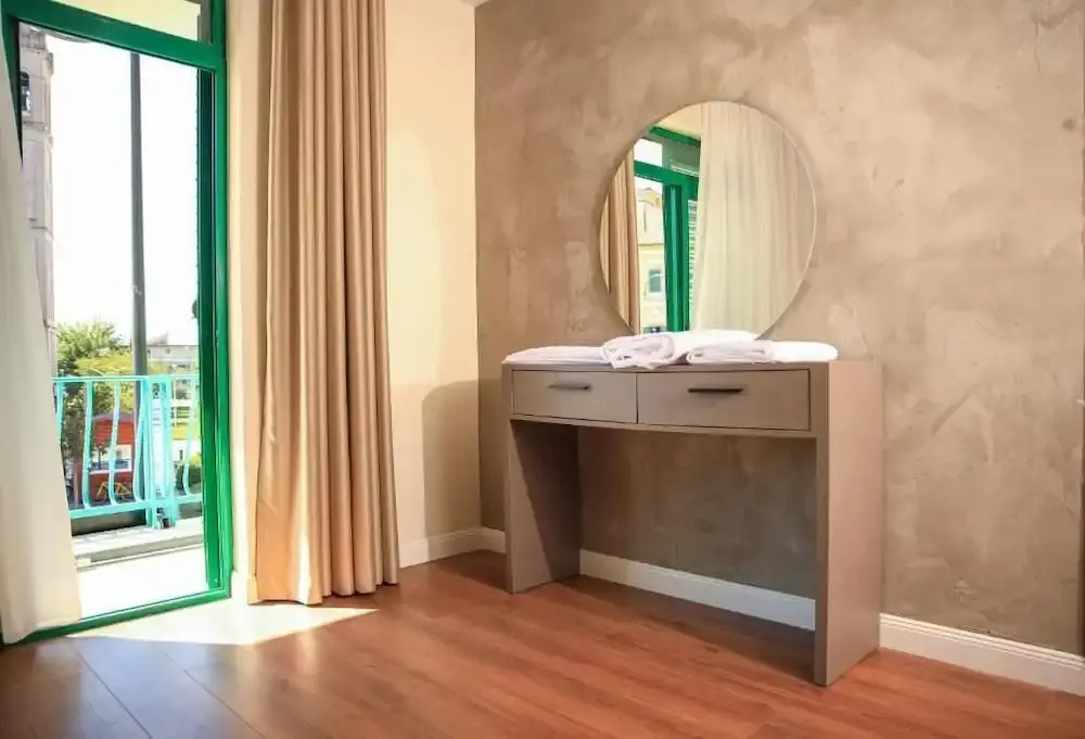 Standard Double room with balcony (full double bed)
