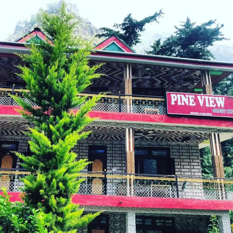 Pineview cafe