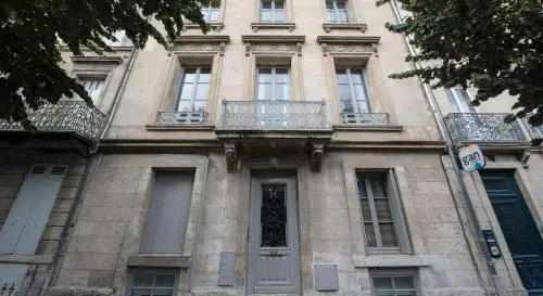 7 Hotel Particulier