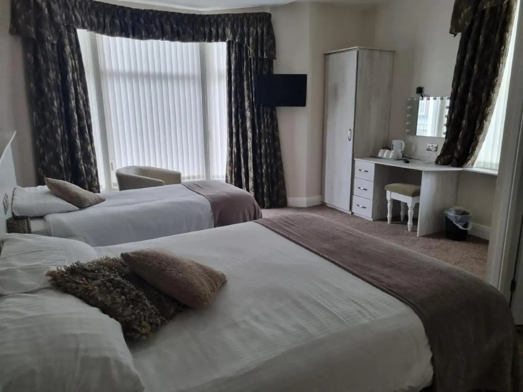 Hotel photo 12