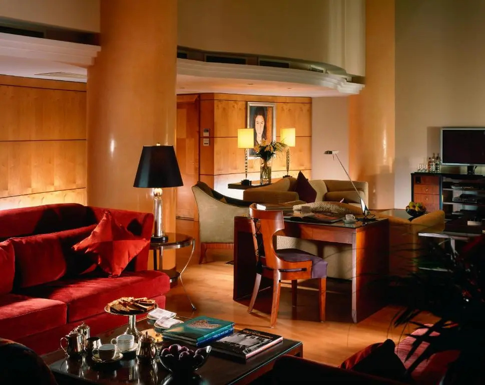 2 Bedrooms Duplex Apartment with sea view