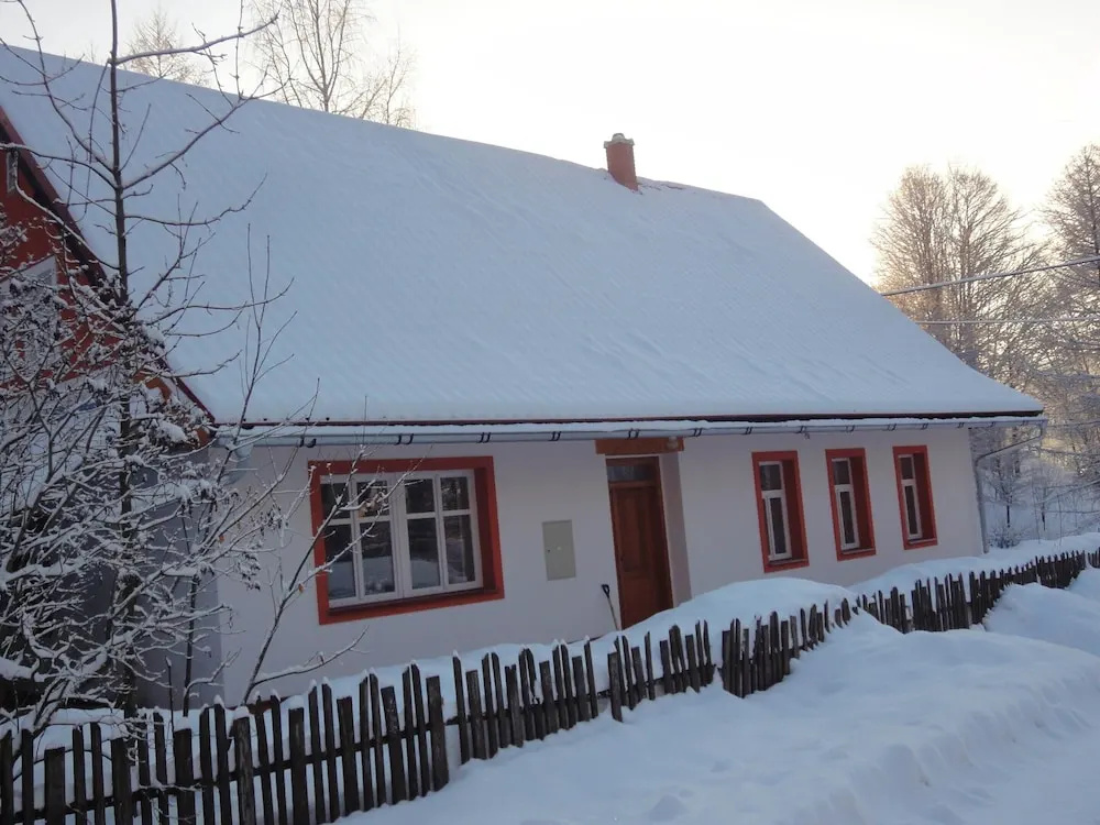 Holiday Home Rudnik Near Ski Lift