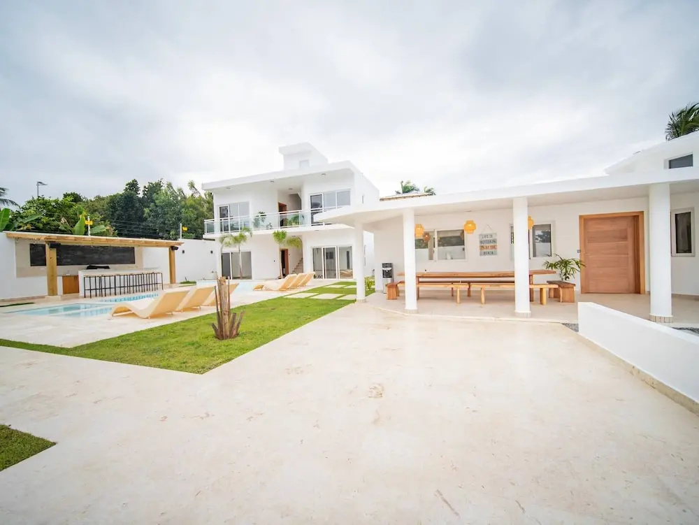 Green Palace - 7br Luxury Villa in Sosua 3mins From Strip Plus 24hr Security