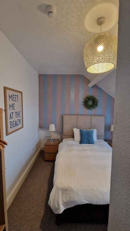 Standard Double room with mountain view (full double bed)