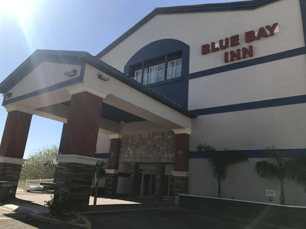 Blue Bay Inn and Suites
