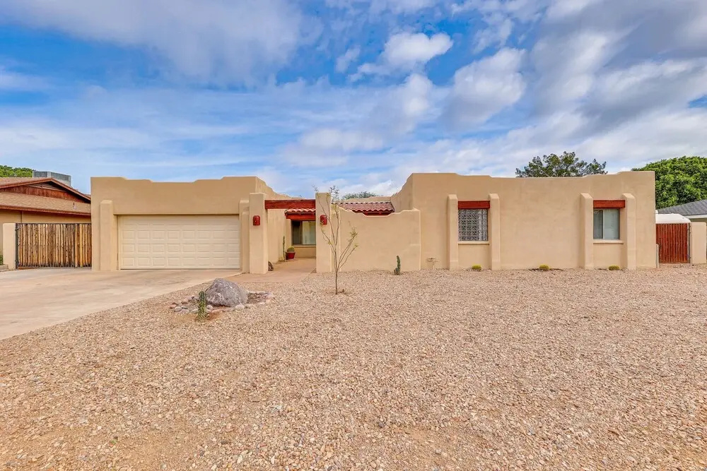 Private Pool & Patio: Home Near Mesa Arts Center!