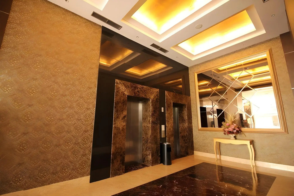 Hotel photo 12
