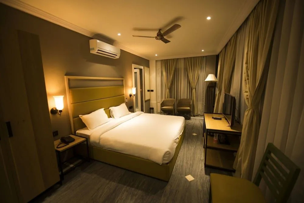 Hotel photo 7