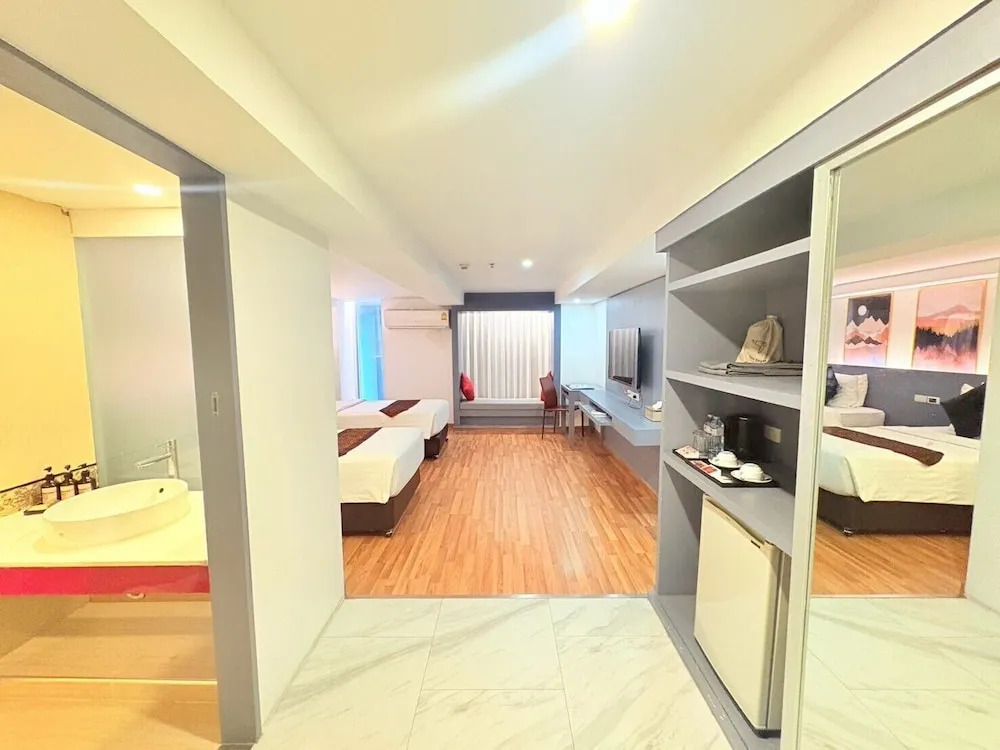 Двухместный номер Deluxe 2 отдельные кровати в I Residence Hotel Silom