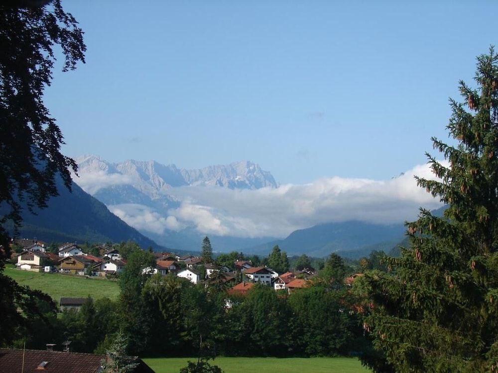 Image 12