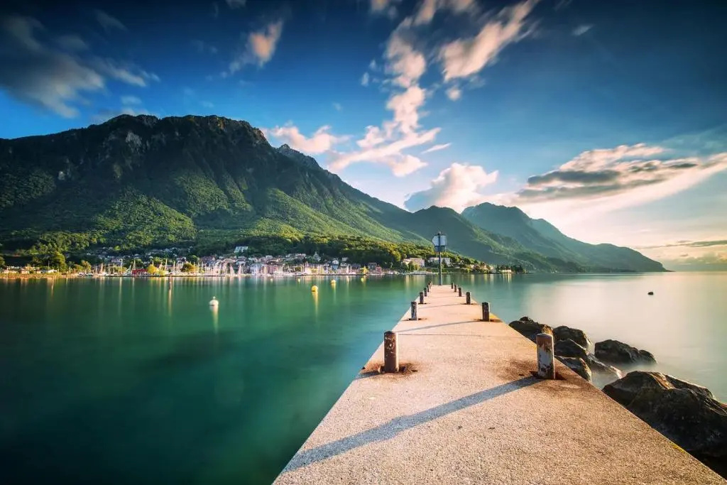 Beach & Waterfront