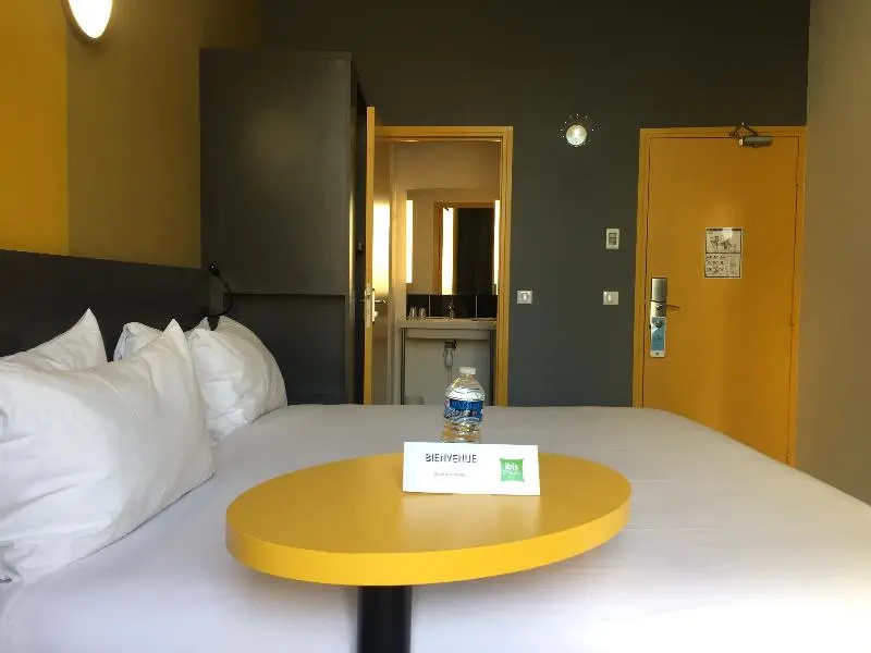 ibis Styles Marseille Vieux Port - Chambres