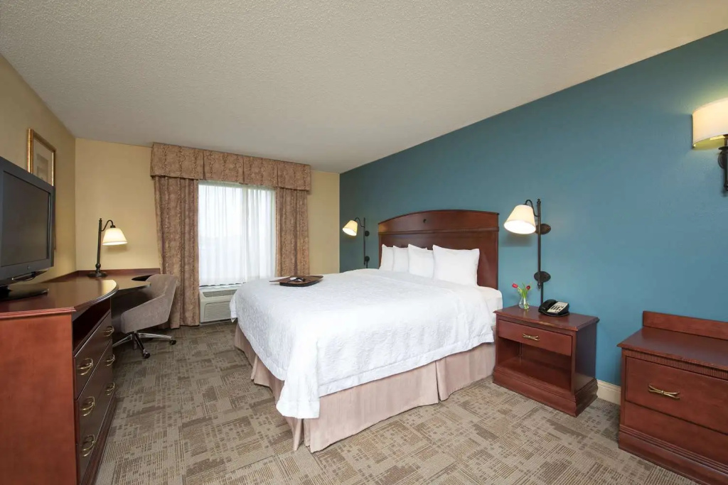 Hampton Inn & Suites Bloomington-Normal - Chambres